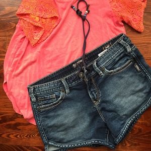 Buckle Jean Shorts NWOT